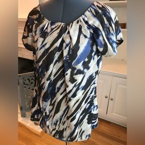 Ann Taylor Asymmetrical Neckline Short-Sleeve Blouse Sz 8